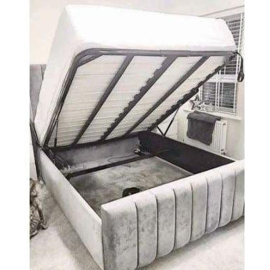 4FT6 - DOUBLE - Panel wing bed with mattress*