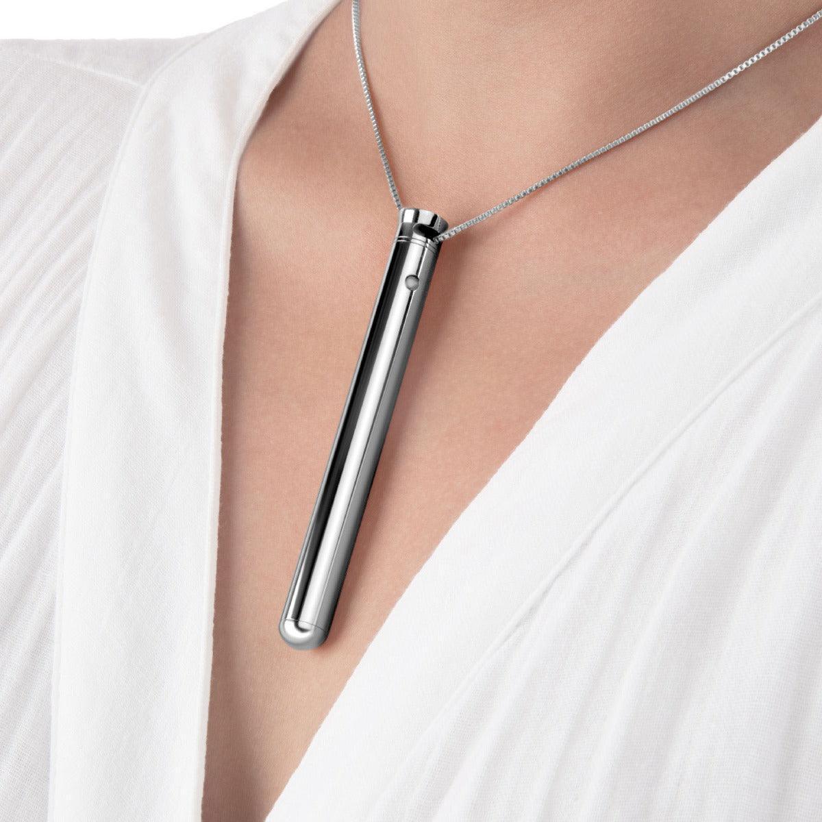 Le Wand Necklace Rechargeable Vibe in Silver